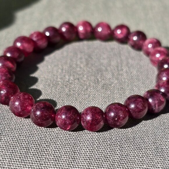 Garnet ✦ Stone Bead Bracelet ✦ Deep Red Elastic Stretch Crystal Jewelry OS NWT - Picture 5 of 11